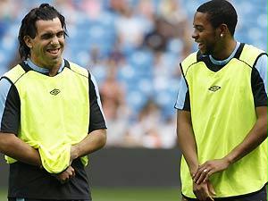 Tevez e Robinho