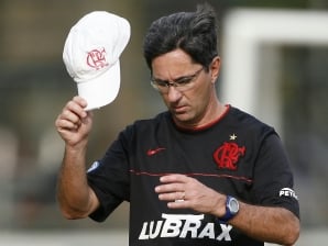 Meu sonho ainda é treinar o Grêmio, diz Caio Júnior